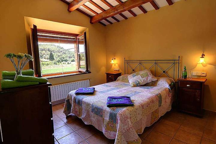 Gîte pour 8 personnes, animaux acceptés à Vall-llobrega - 4