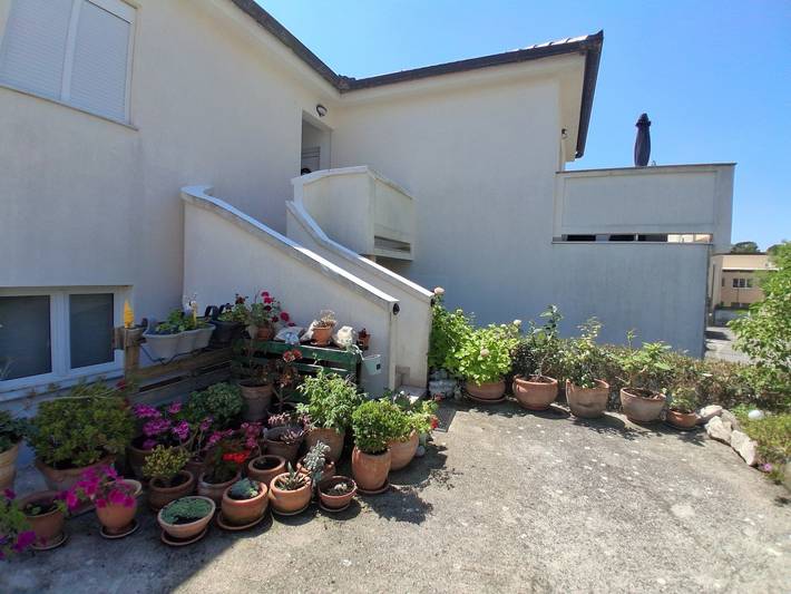 Appartement entier, Appartement de deux chambres avec le balcon Rab -b in Banjol, Rab