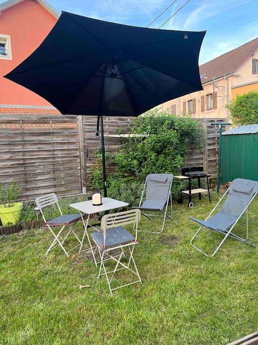 Two-Bedroom House in Saint-Marc, Territoire de Belfort