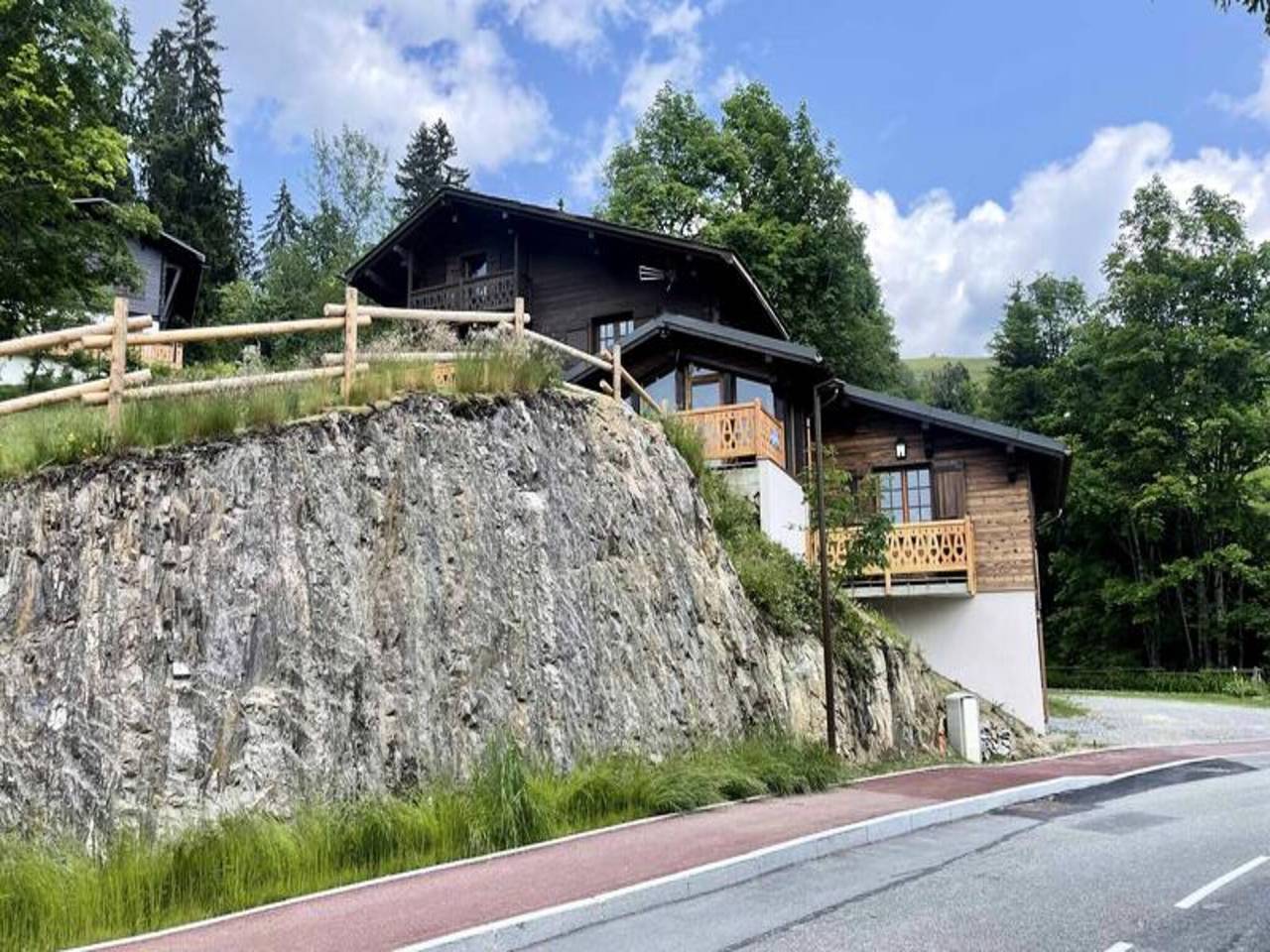 Apartamento entero, Chalet cerca de las pistas de esquí de Crest-Voland in Crest-Voland, Albertville region