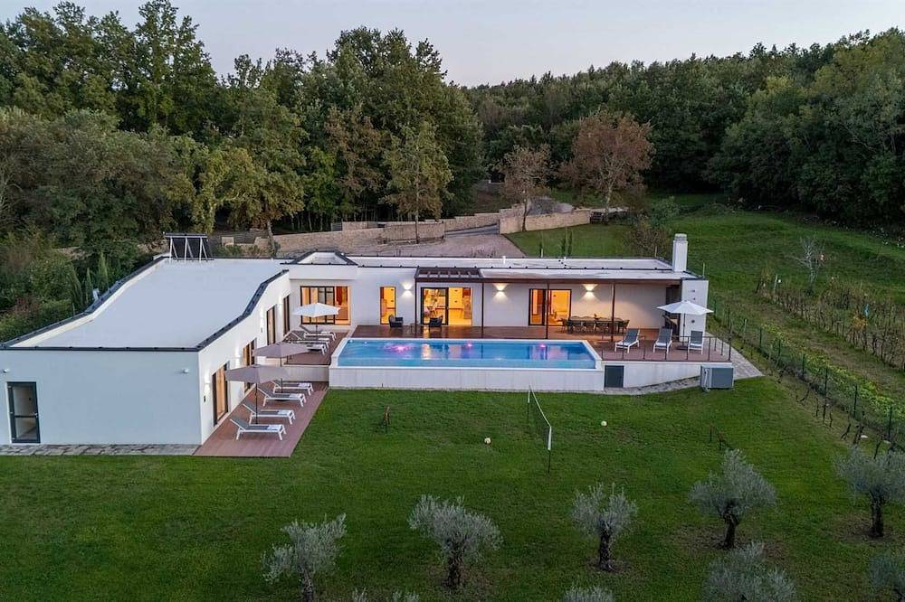 Casa vacanza a Chersano a partire da 443€ a notte