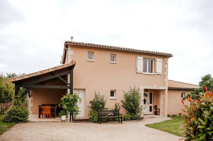 Maison de vacances pour 8 personnes, avec jardin à Vasles
