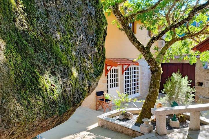 Gîte pour 7 personnes, avec jardin et balcon