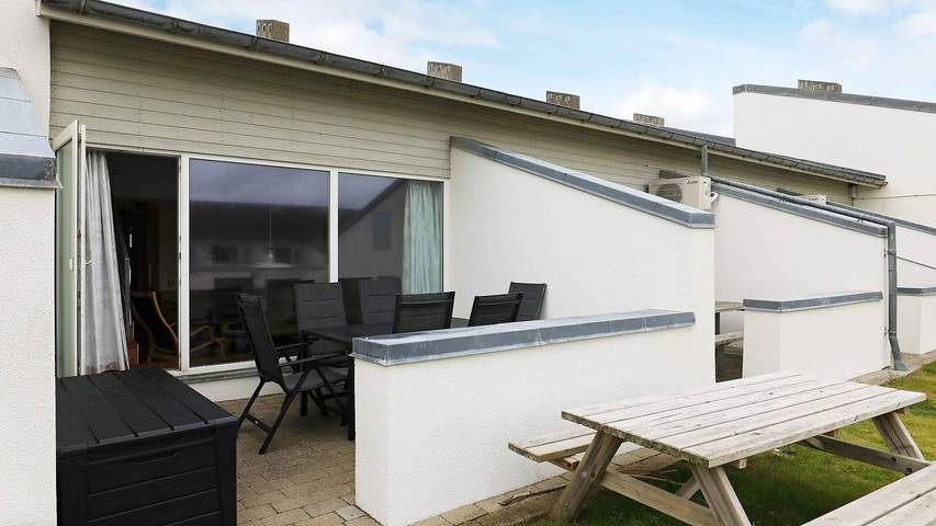 Ferienwohnung für 7 Personen, mit Terrasse und Sauna sowie Pool, mit Haustier in Tranum Strand - 4