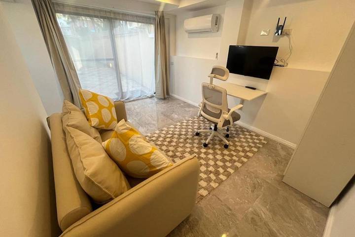 Villa voor 2 personen, met tuin in Victoria