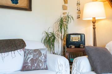 Vacation Rental for 2 Guests in Raval Roig, Alicante, Picture 3