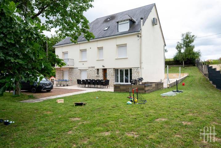 Gîte pour 21 personnes, avec Balcon ainsi que Terrasse et Jardin à Fondettes