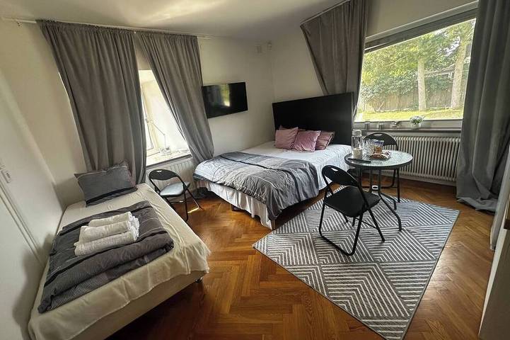 Charmantes Villenzimmer mit eigenem Bad in Landskrona in Landskrona, Skane
