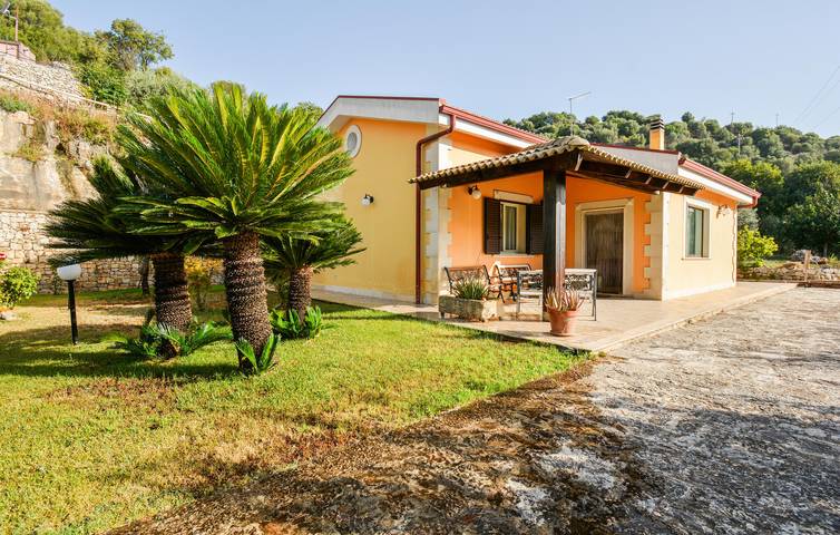 Casa de vacaciones para 7 personas, con terraza y jardín - 1