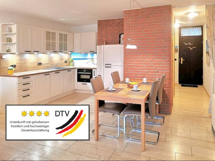 Ferienwohnung für 7 Personen, mit Garten und Balkon in Tossens