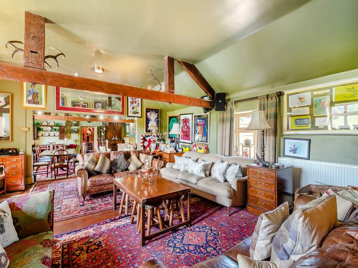 Croxton Lodge & Curlews Nest in Melton, Leicestershire