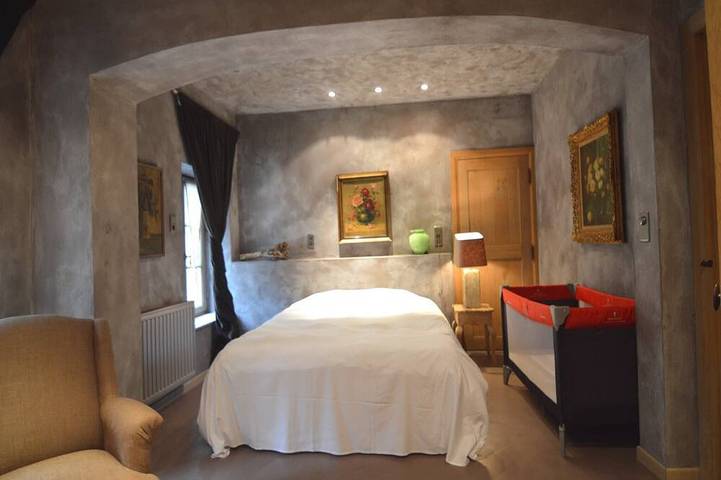 Location de vacances pour 16 personnes, avec terrasse ainsi que sauna et piscine dans Orchimont - 2