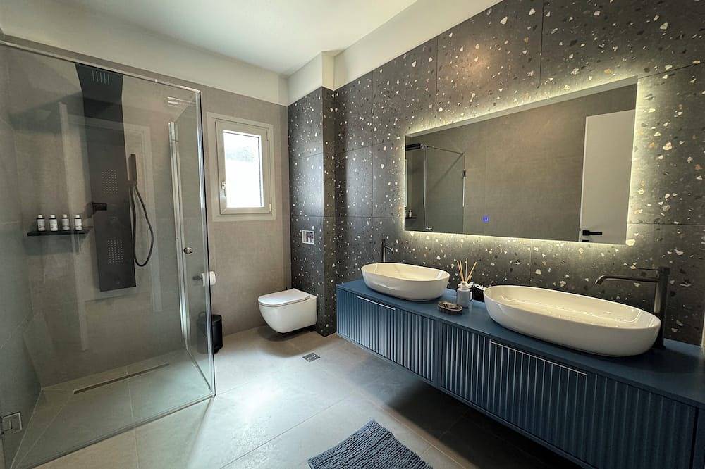 Villa Luminosa with private pool by Corfuville in Gouvia, Corfù