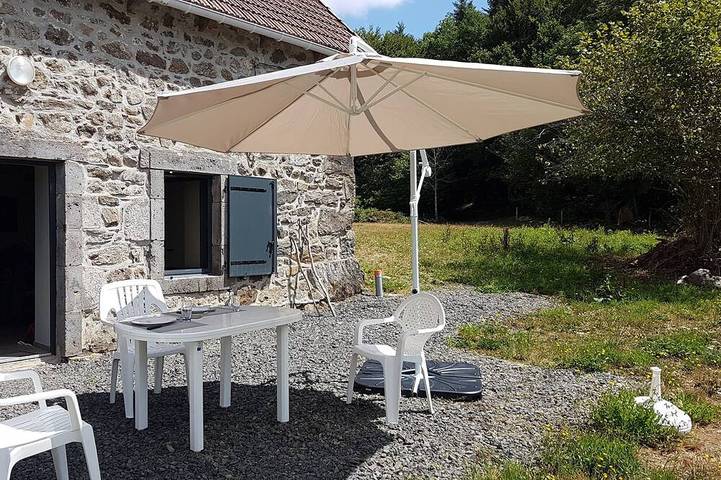 Location de vacances pour 6 personnes, avec Terrasse et Jardin à Saint-Donat
