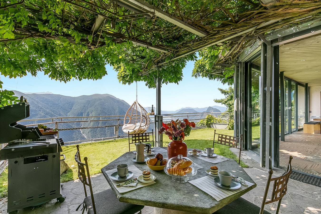 Villa Skyline - Pool - Lakeview - Privacy in Lugano, Lac de Lugano