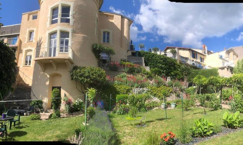 Gîte pour 4 personnes, avec Balcon ainsi que Terrasse et Vue à Liverdun