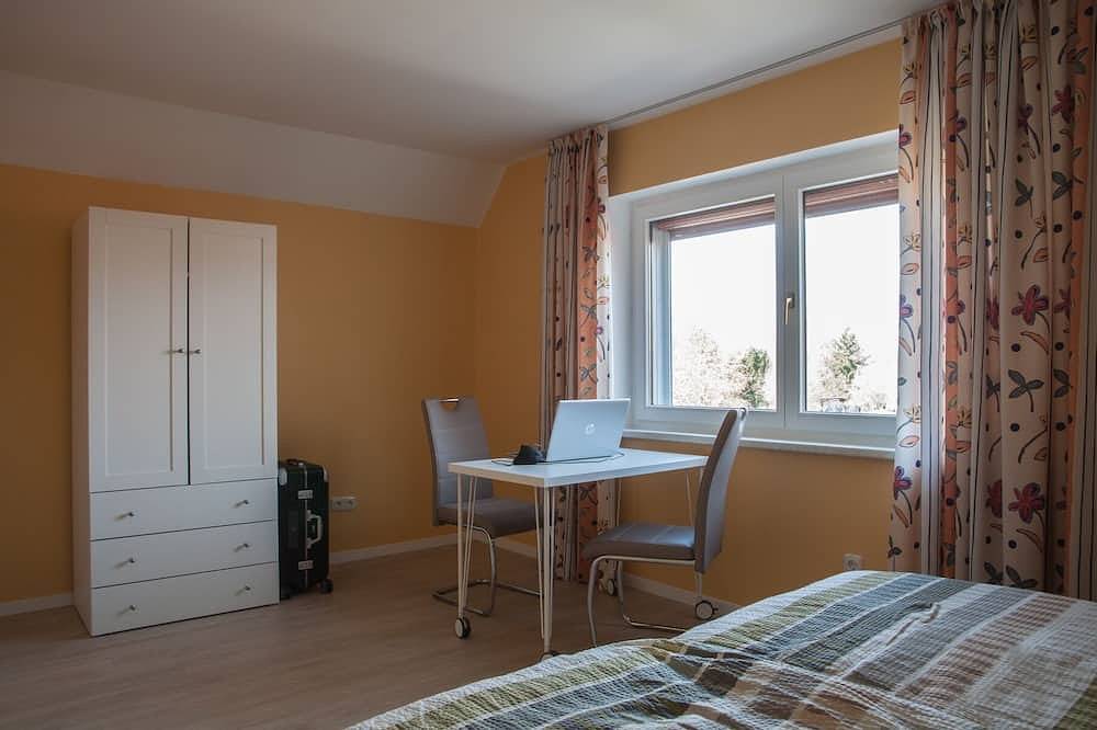 Ferienhaus im Grünen, familienfreundlich, barrierearm in Heidenoldendorf, Detmold