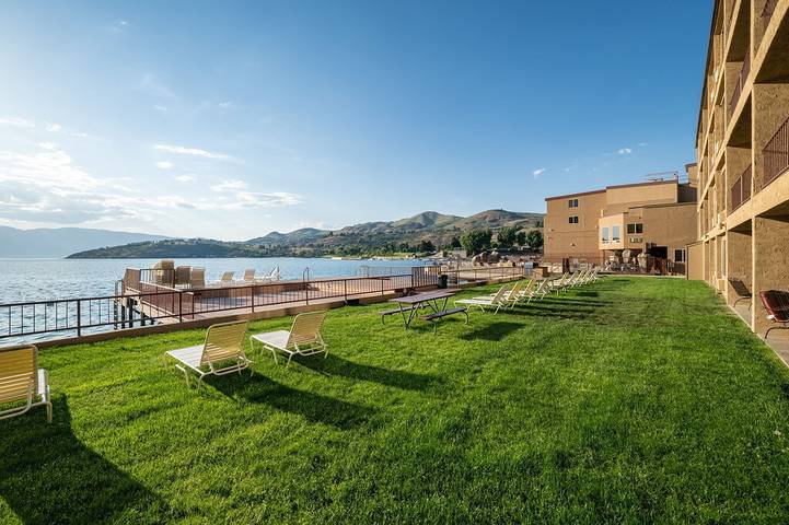 Vacation apartment for 6 people, with hot tub and pool in Lake Chelan