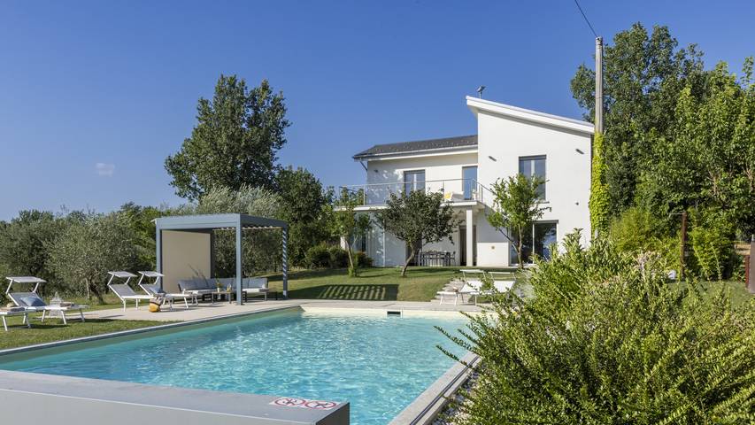 Casa vacanza per 6 persone, con Terrazza e Giardino a Grottaminarda
