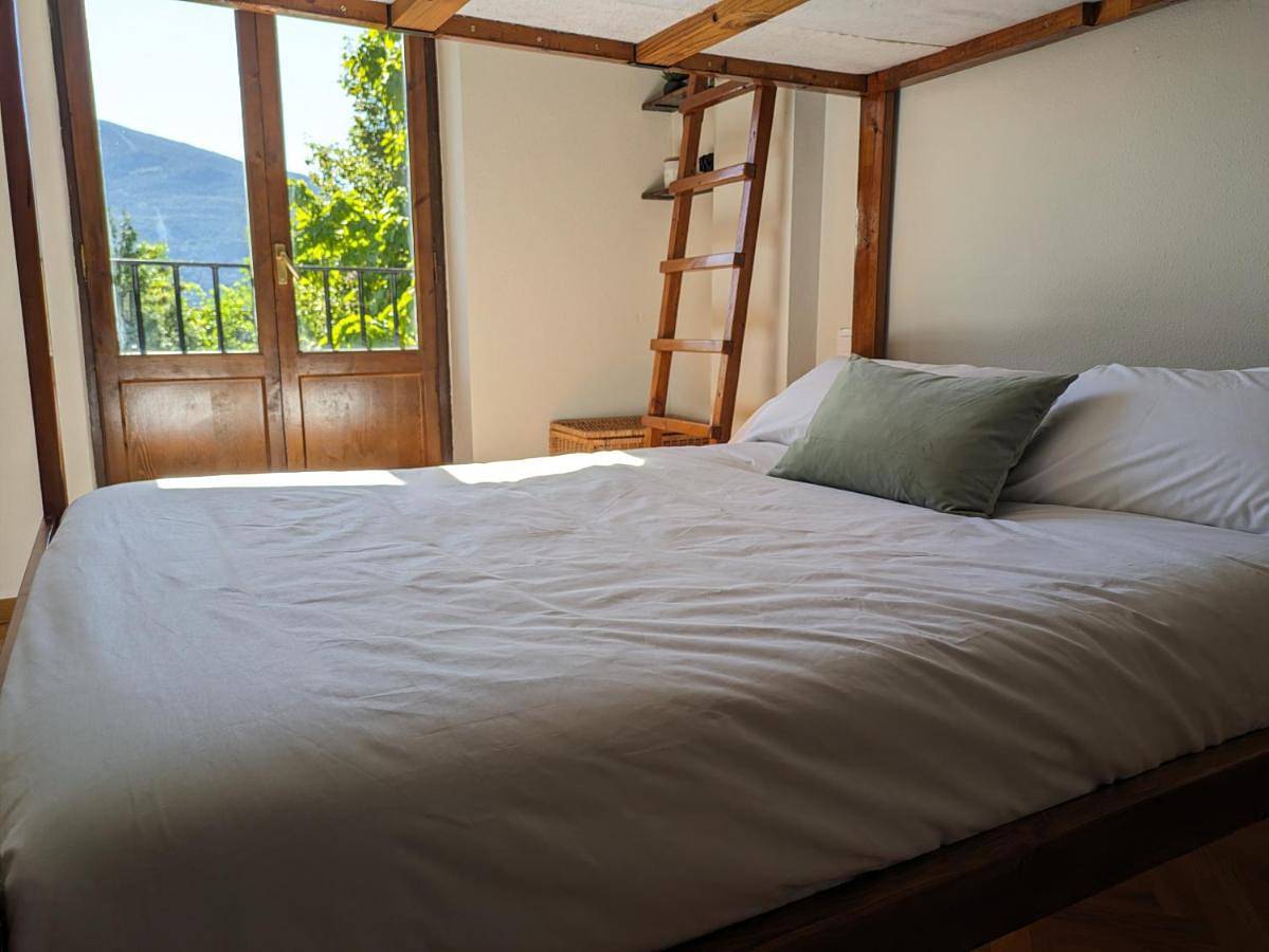 Apartamento entero, Two-Bedroom Apartment in Biescas, Pirineo Aragonés