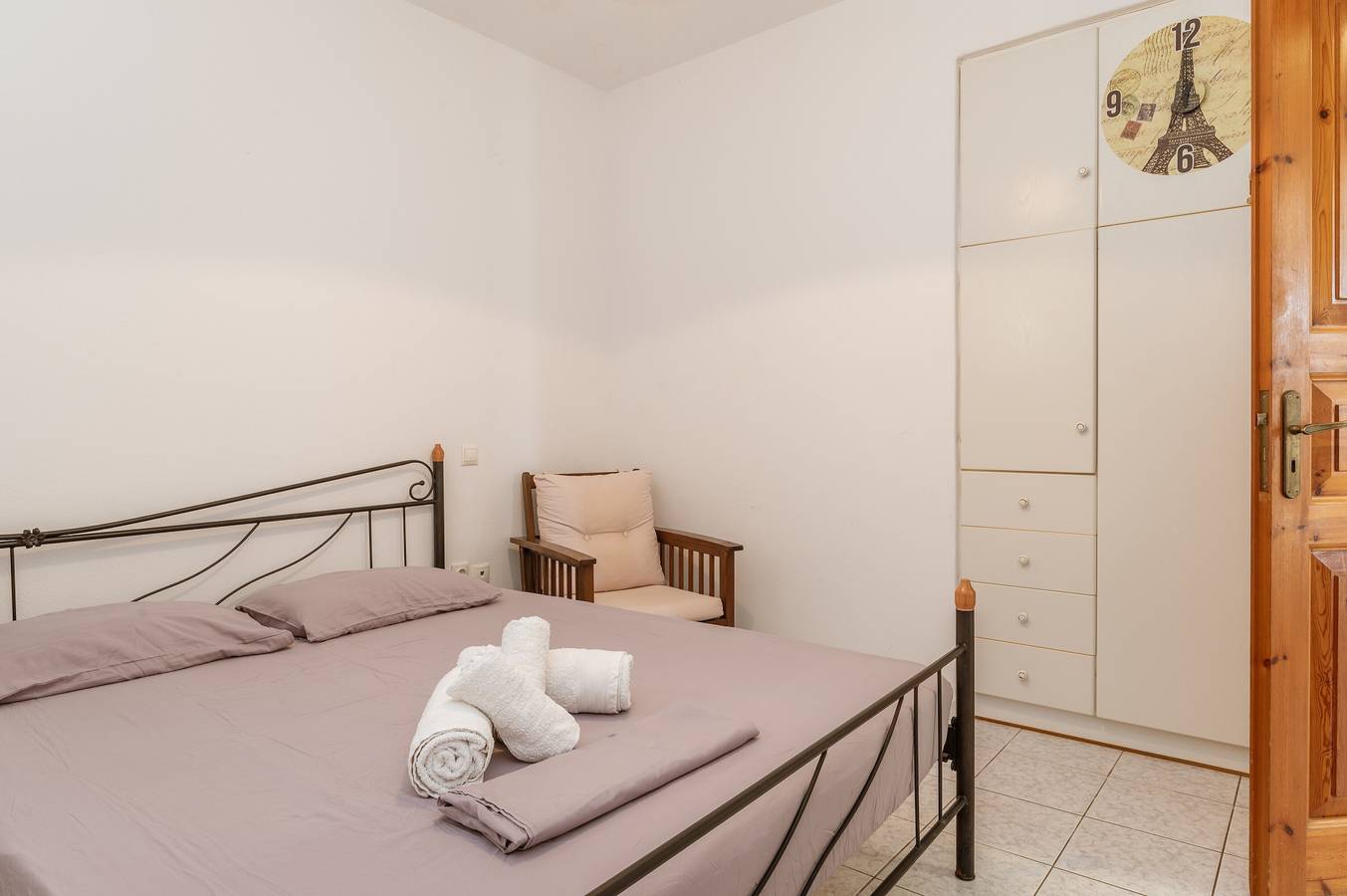 Landhuis 'Anastasias Studios' met zeezicht, wifi en airconditioning, foto 9
