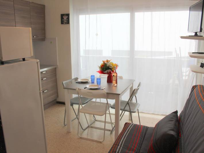 Studio pour 3 personnes, avec Balcon