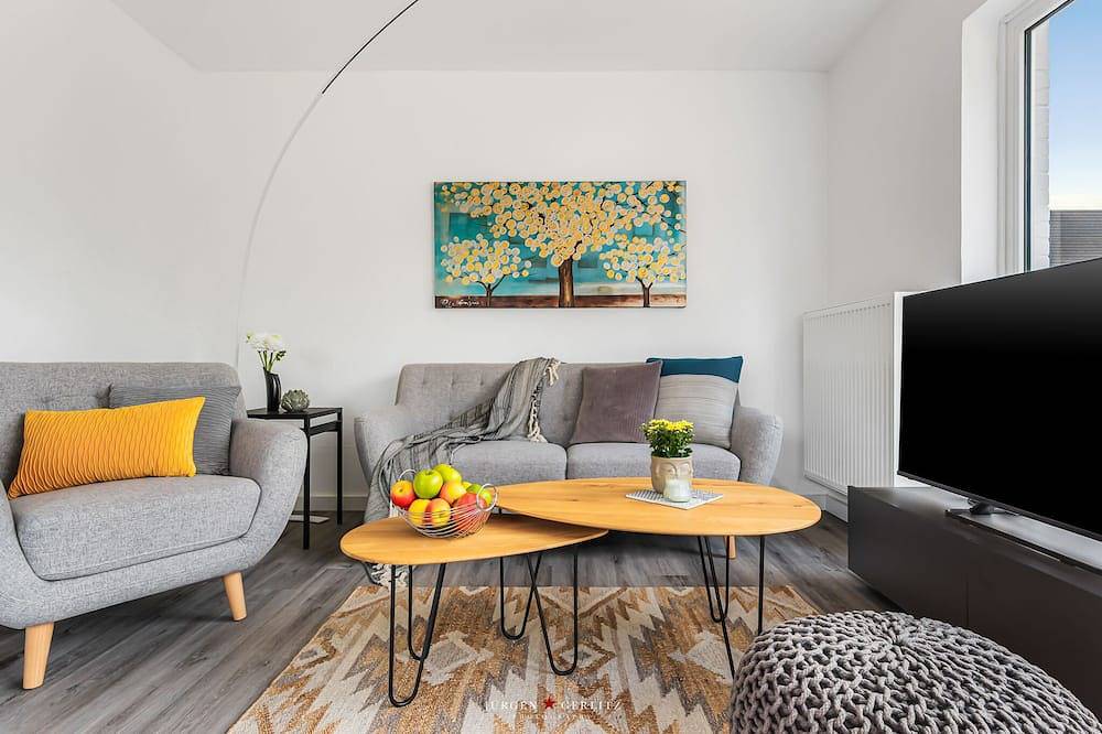 Ganze Wohnung, Lütte Deern - Terrasse, Gartenmöbel, Pkw-Stellplatz, Dusche, Waschmaschine, Tv in Glücksburg, Flensburger Förde