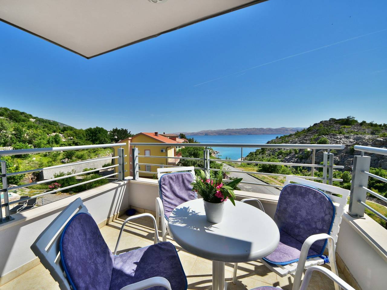 Ganze Wohnung, Sani in Cesarica, Naturpark Velebit