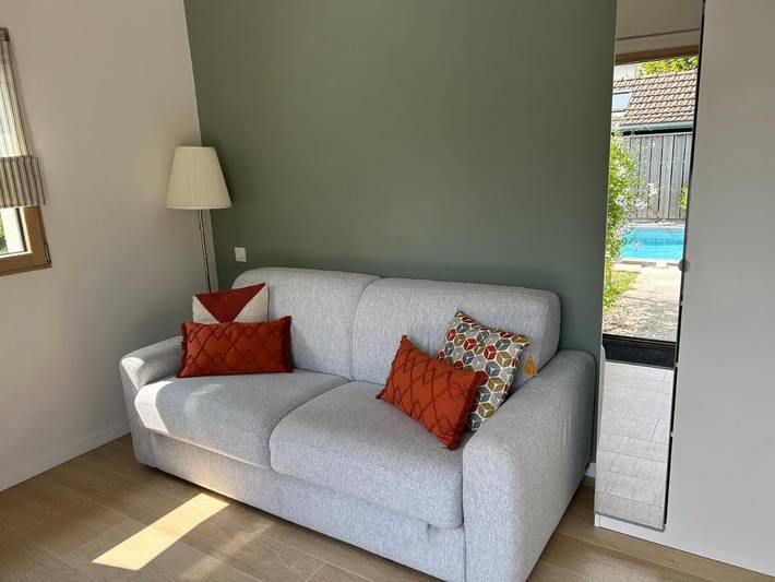 Gîte pour 2 personnes, avec piscine ainsi que jardin et vue à Pessac - 4