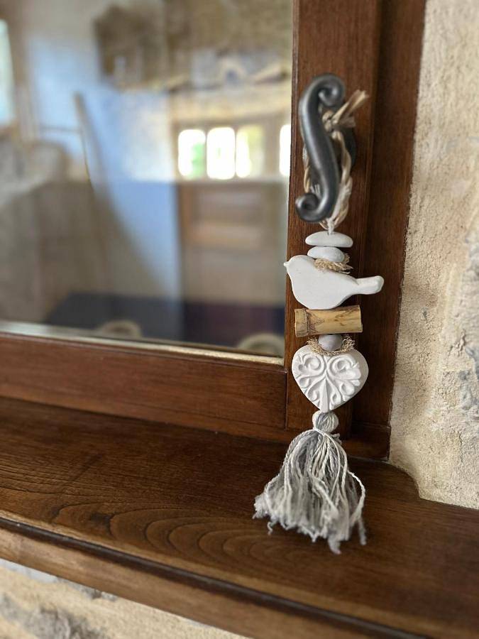 Location de vacances pour 6 personnes, avec vue ainsi que piscine et jardin à Crayssac - 2