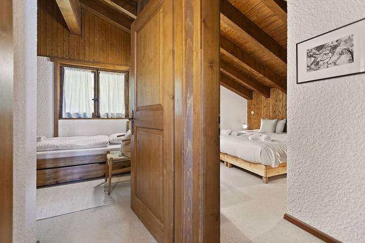 Ganze Wohnung, Piscine, Ski & Vue sur le lac – Crans 6 pers in Crans-Montana, Sion - Sierre & Umgebung