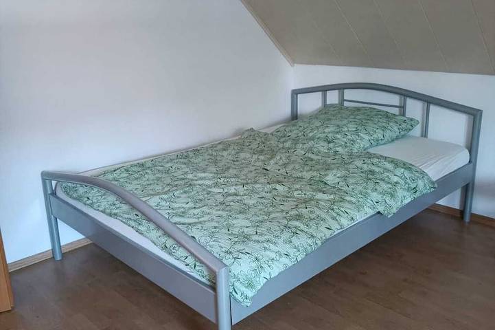 Ganze Wohnung, Gemütliche Ferienwohnung auf dem Land in Wertheim, Taubertal