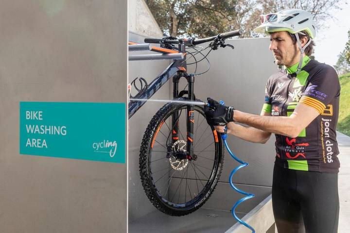 Hotel para 2 personas, con vistas además de piscina y jardín en Caldas de Malavella - 3