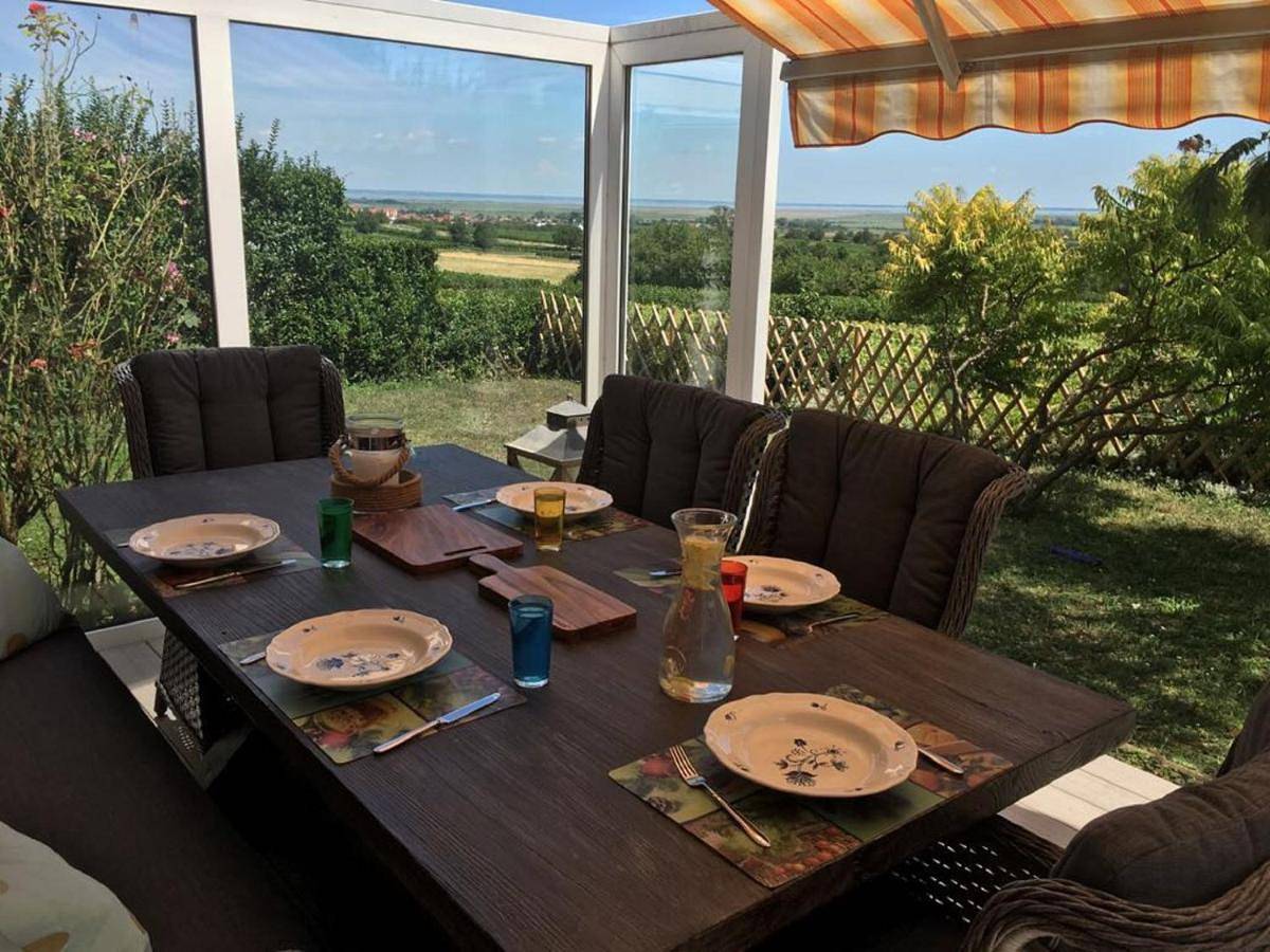 Haus Trappiste For Families Only Non Smoking !! Airco ! in Donnerskirchen, Leithaberg