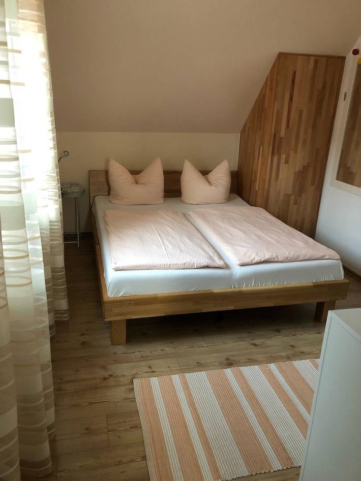 Ganze Ferienwohnung, Apartment, Wohn-/Schlafraum, Dusche, Wc in Isny, Isny im Allgäu