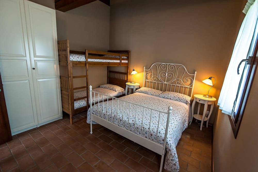 \"Particolari del Brenta\" - Chiara accommodation - Comfortable house with garden in Venice in Oriago, Mira