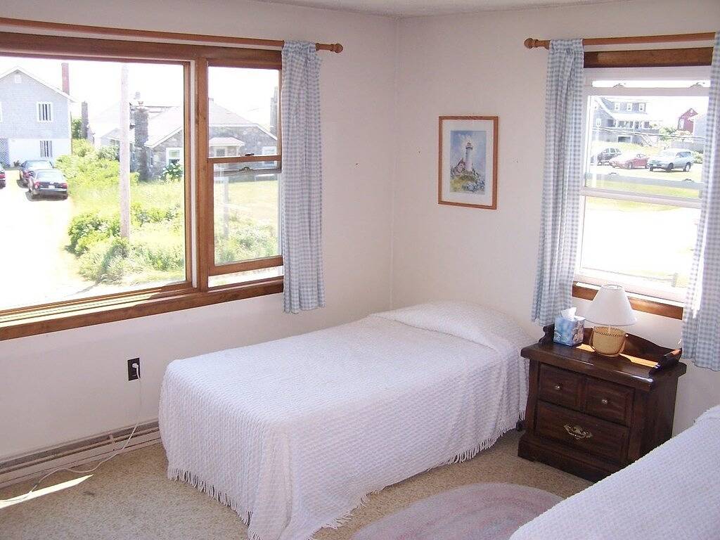 Ozean und den Pool in Fortunes Rocks Beach in Biddeford, York County