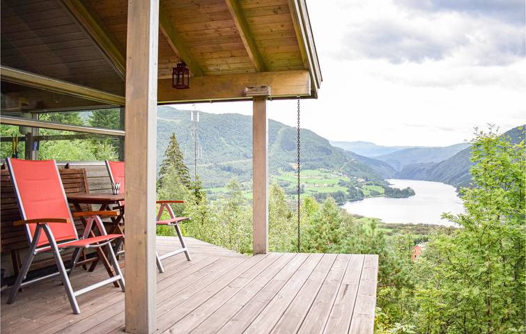 Ferienhaus für 7 Personen mit Ausblick in Myrkdalen, Voss