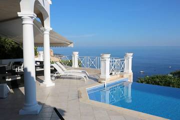 Villa pour 9 personnes, avec sauna et jardin à Beausoleil