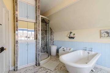 Cottage for 10 People in North Yorkshire, Photo 4