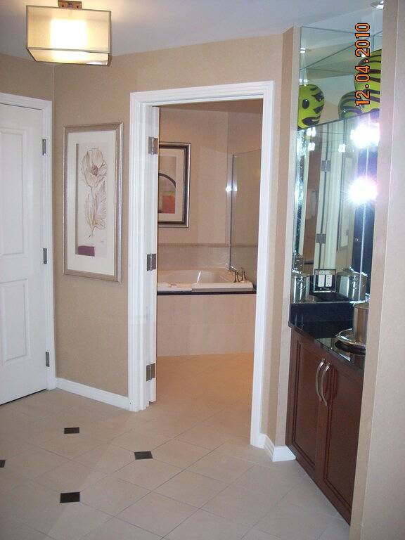 Ganze Wohnung, Besitzer verwaltet! Strip Seite! Erhebt keine Resortgebühren! Auch Vrbo Listings 344994 & 397813 in Las Vegas Strip, Paradise