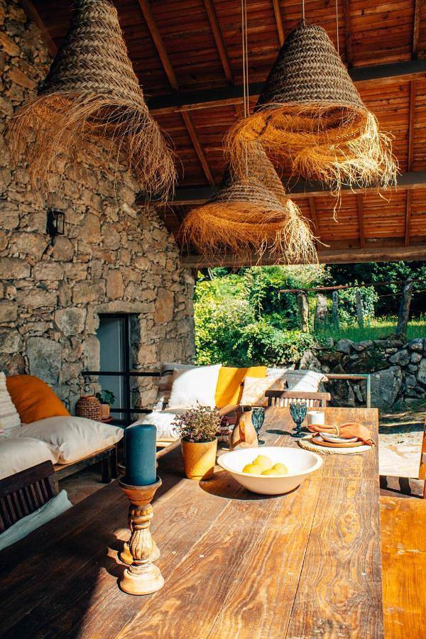 Location de vacances pour 10 personnes, avec piscine ainsi que vue et jardin dans Vilar de Mouros - 4