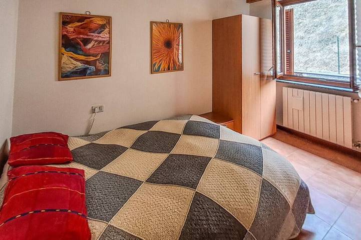 Gîte pour 4 personnes, avec balcon à Colere - 4