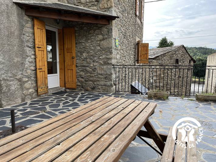 Gîte pour 7 personnes, avec terrasse à Angoustrine-Villeneuve-des-Escaldes - 3