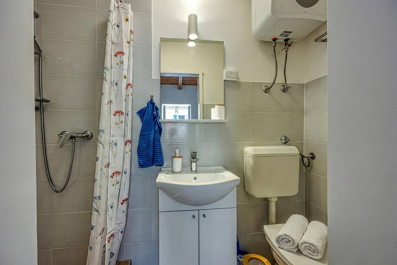 Lasta 25 Lošinj Town Twin Room in Mali Lošinj, Lošinj