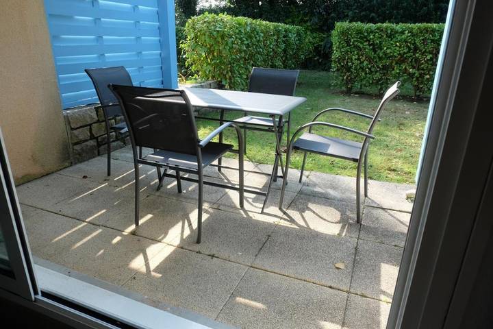 Gîte pour 4 personnes, avec jardin dans Plage Kerleven - 3