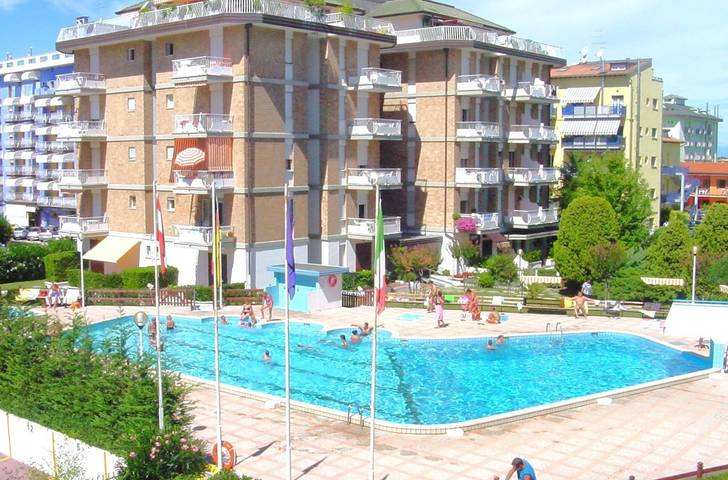 Holiday apartment for 6 people, with balcony - 1