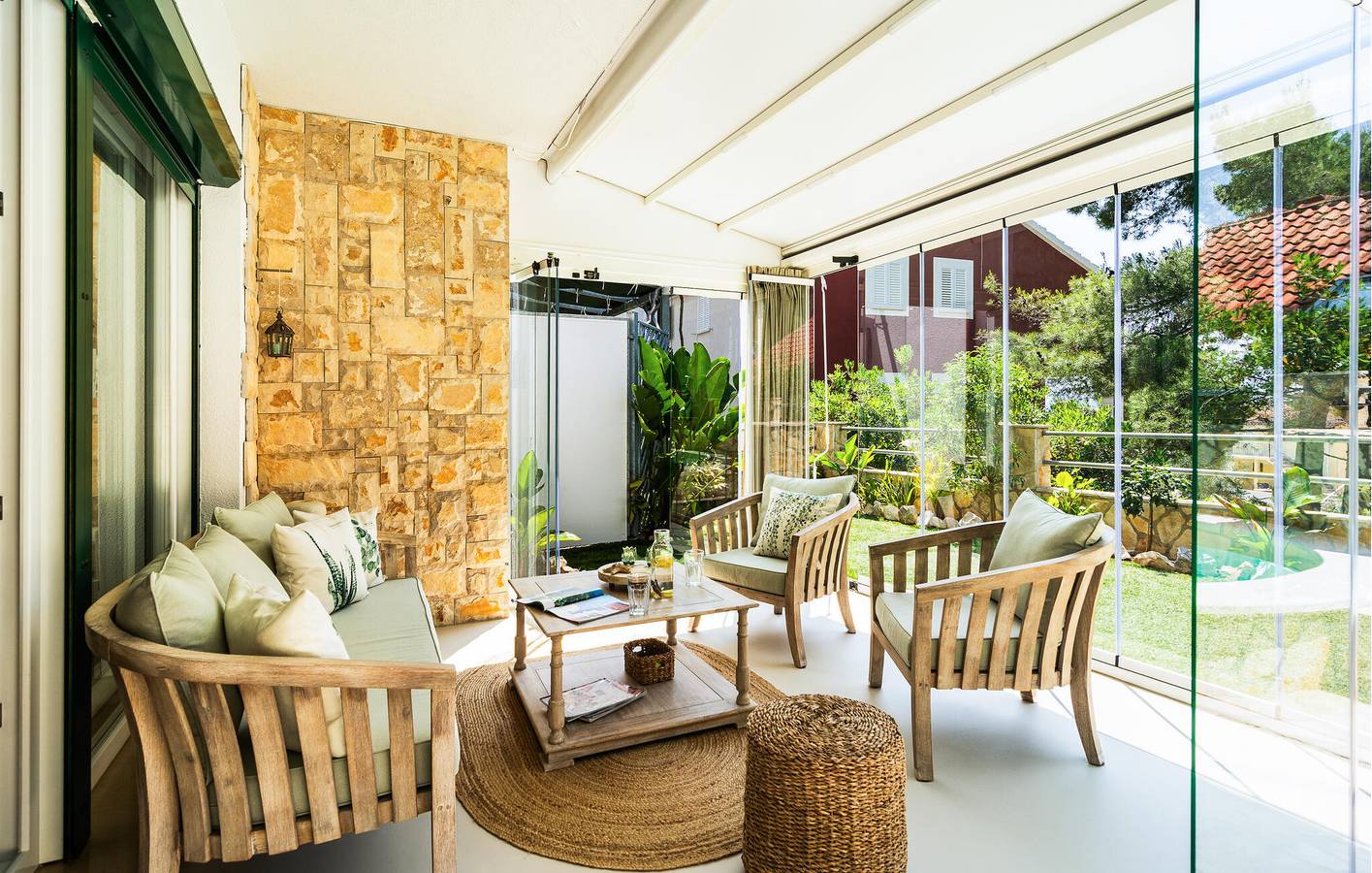 Geheel vakantieappartement, Vakantieappartement voor 4 personen met terras in Hvar