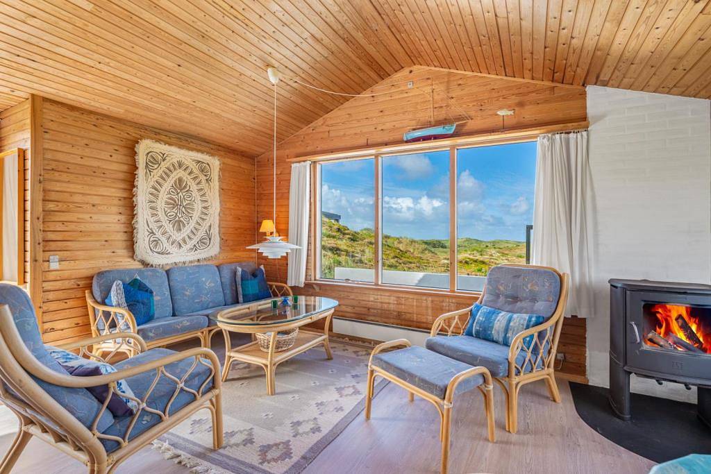 Gemütliches Ferienhaus direkt am wunderschönen Dünengebiet gelegen. in Henne, Varde