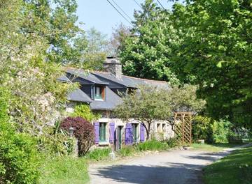 Chambre d’hôte pour 3 personnes, avec jardin et vue à Laz